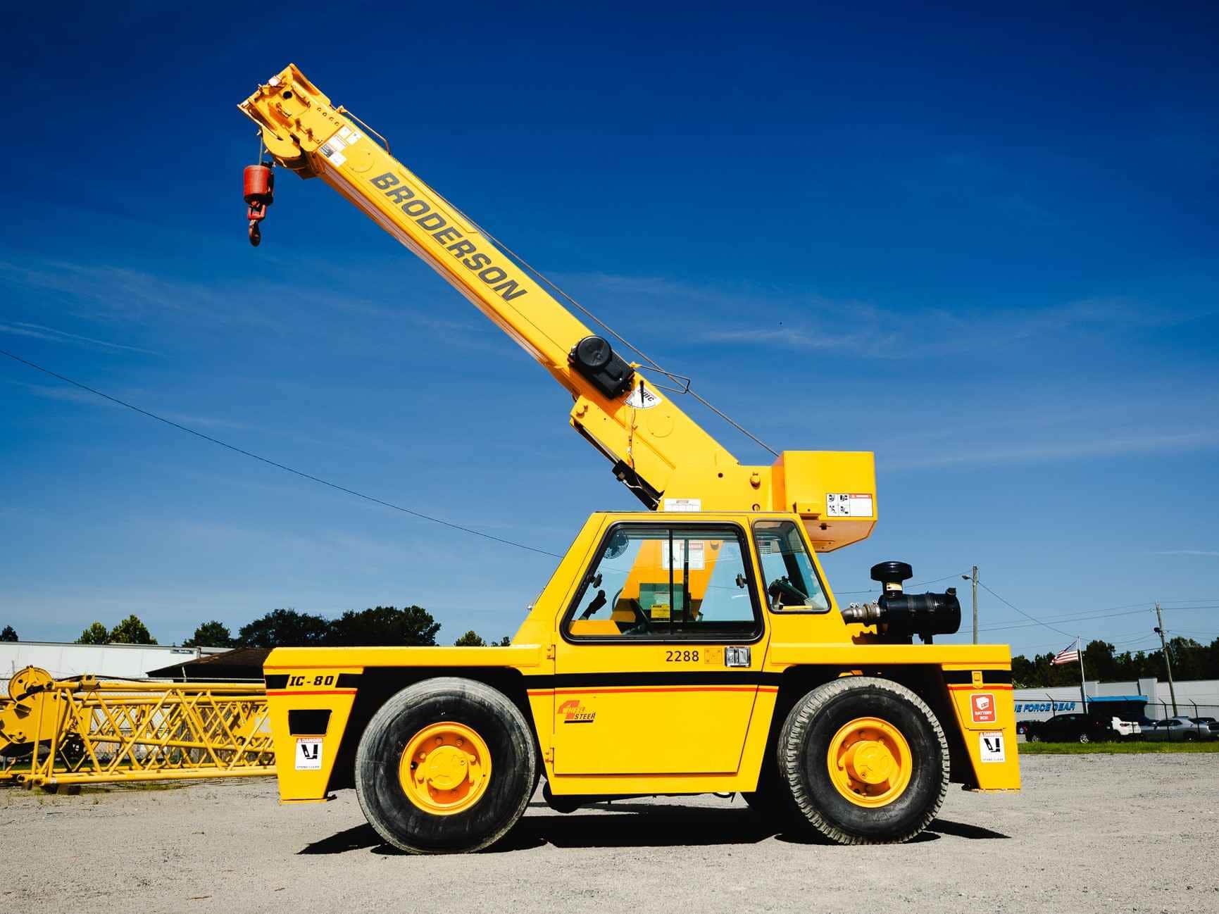 2014 Broderson IC80-3J