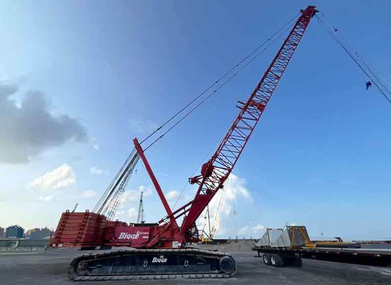 2011 Manitowoc 16000