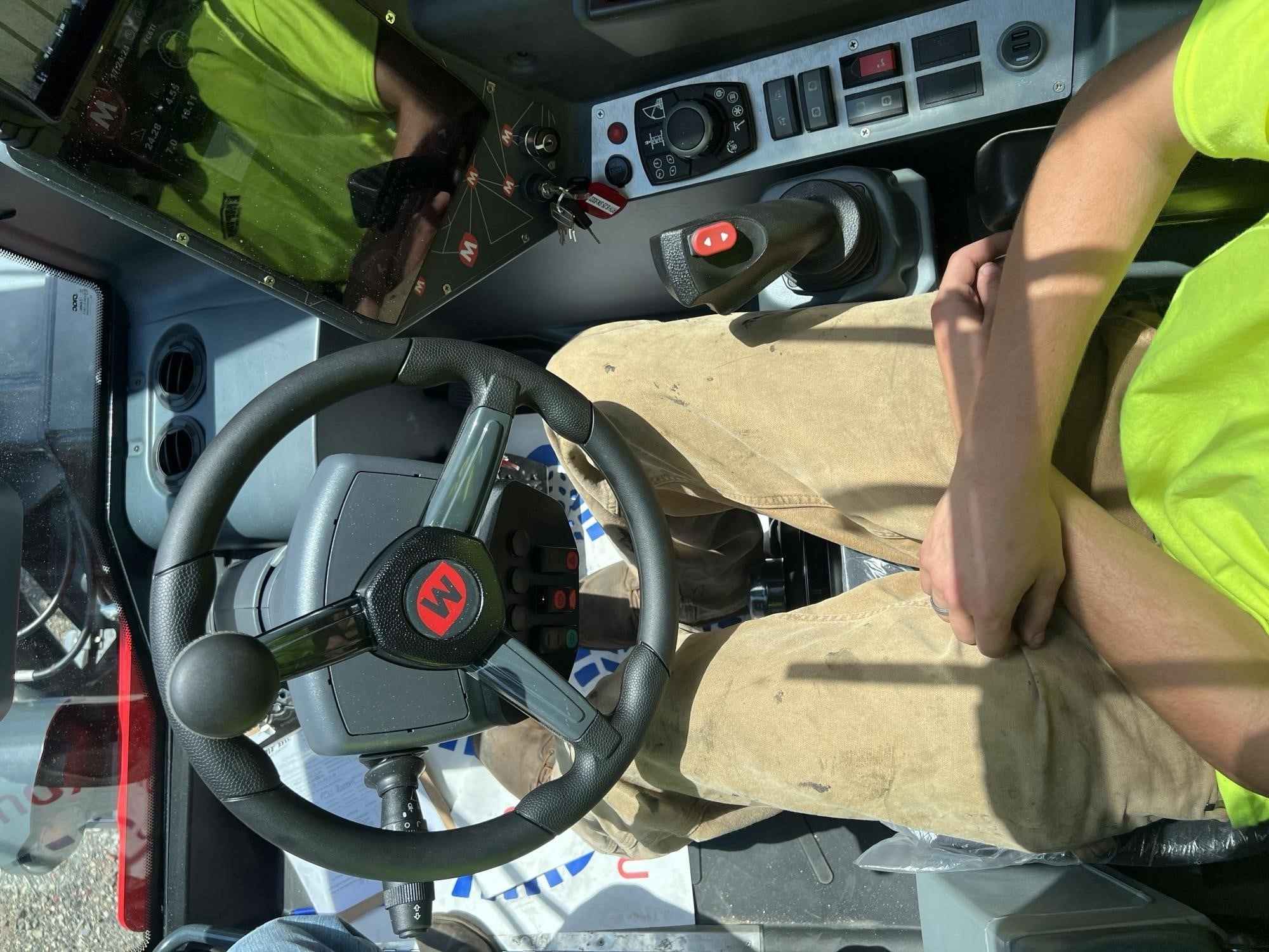 2023 MAGNI RTH6.25