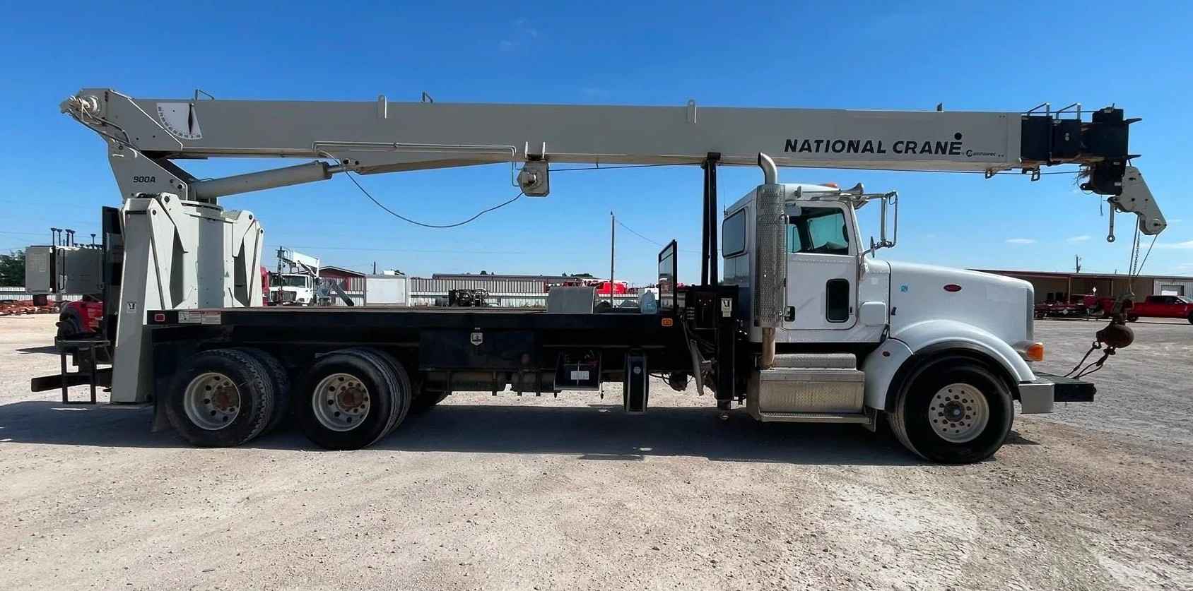 2012 National 900A