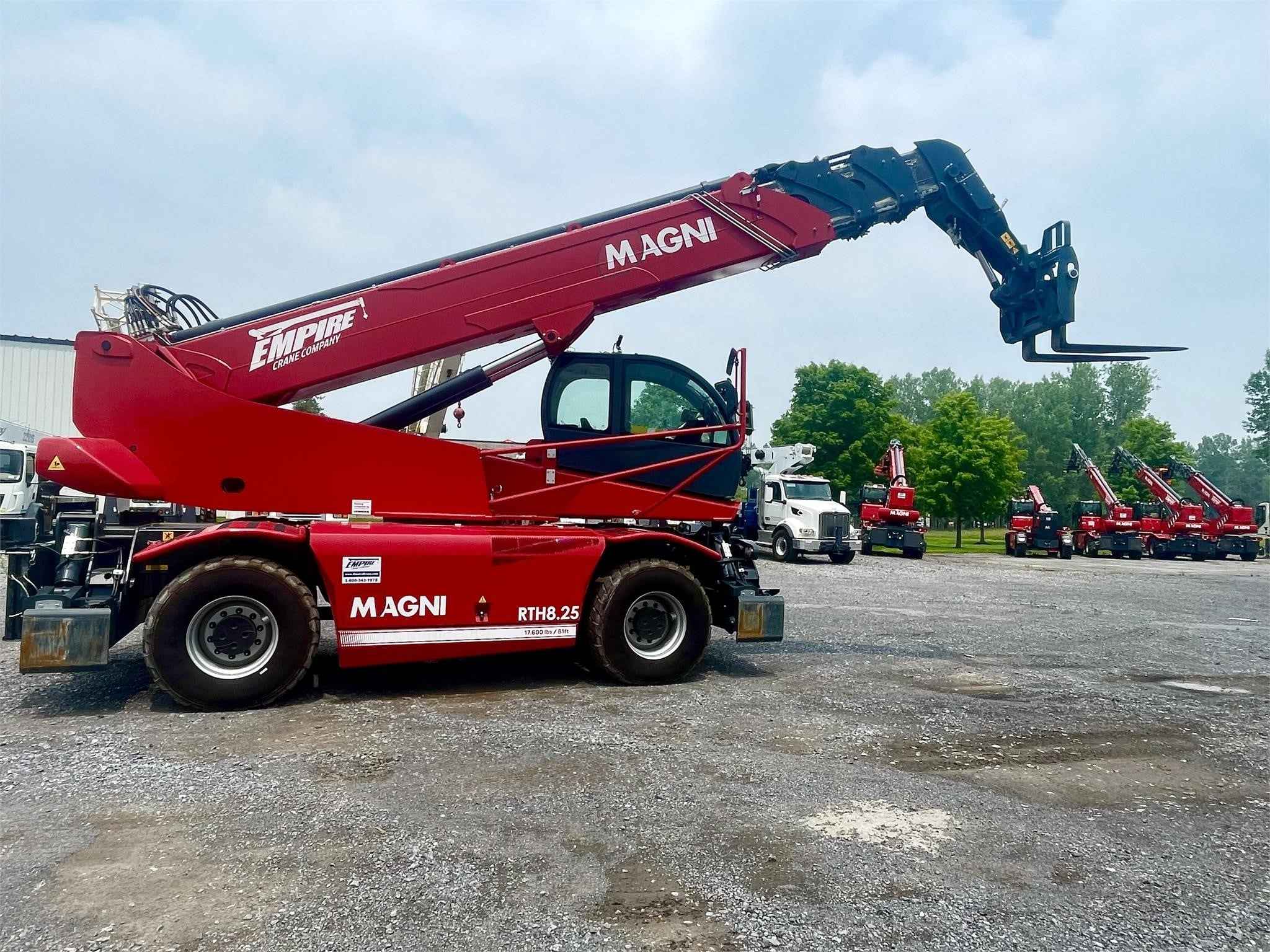 2023 MAGNI RTH8.25