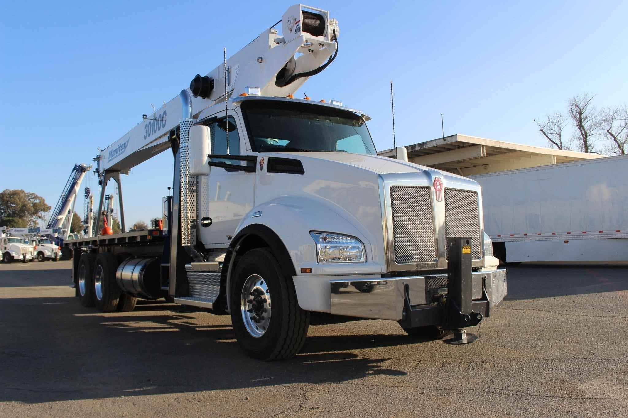 2027 MANITEX 30100C