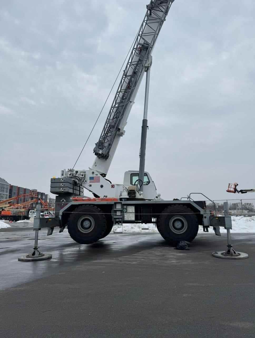 2011 LINK-BELT RTC-8090