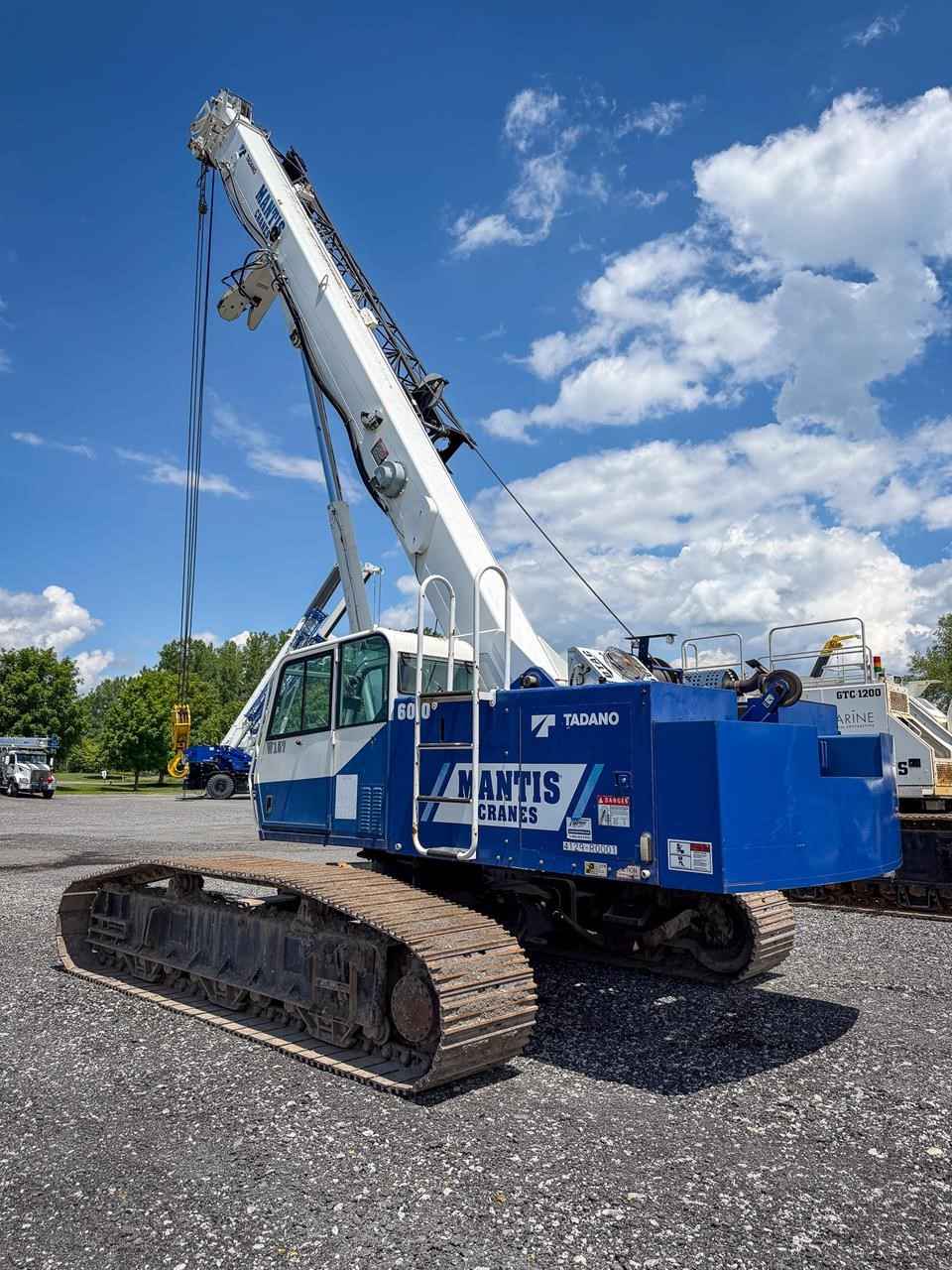2012 TADANO MANTIS 6010
