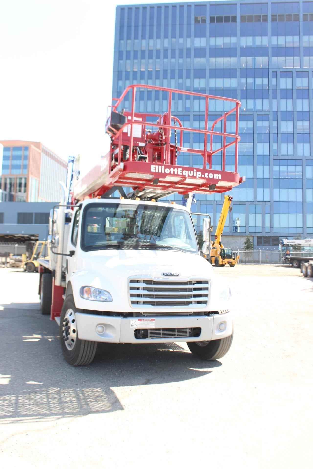 2025 ELLIOTT L65R
