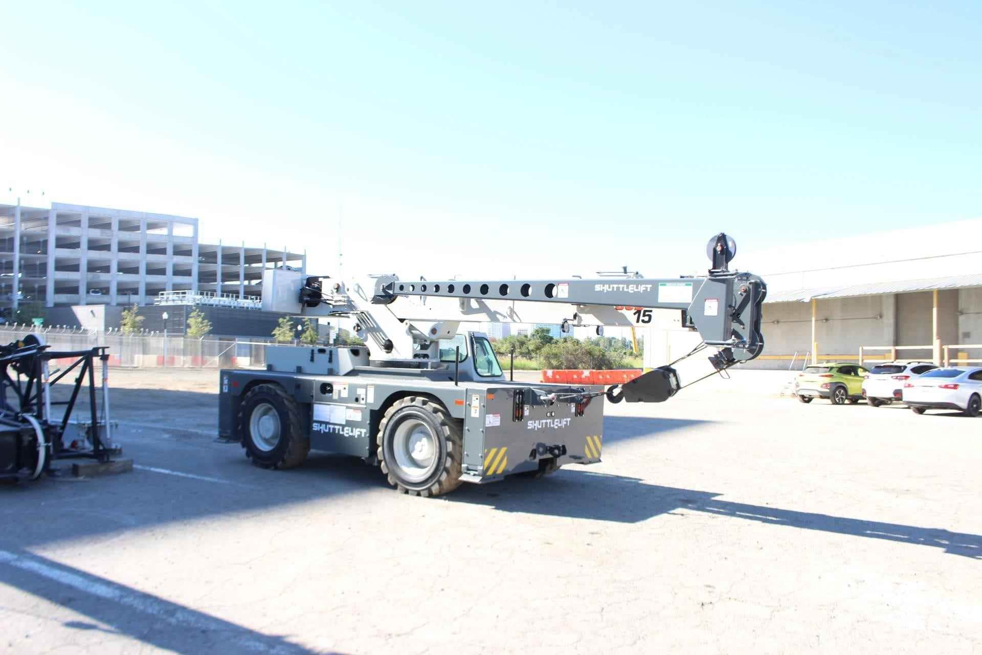 2025 SHUTTLELIFT SCD15
