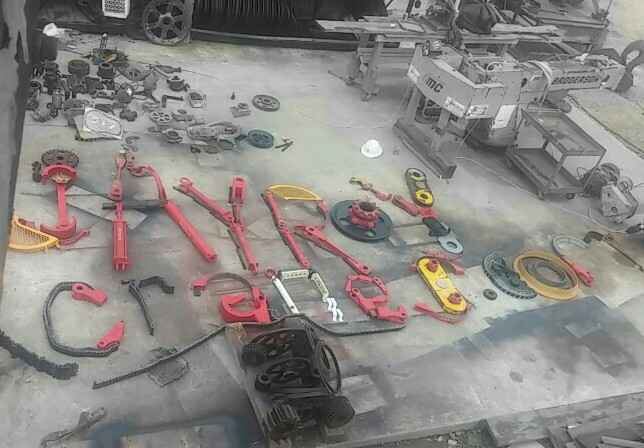 Jay's Crane Salvage logo