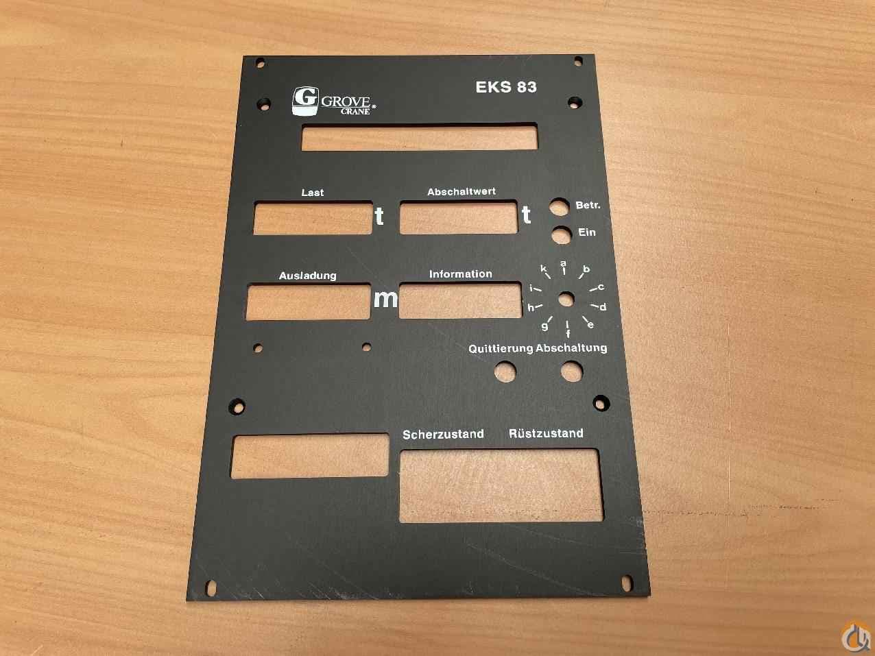 1681107 - Front EKS 83