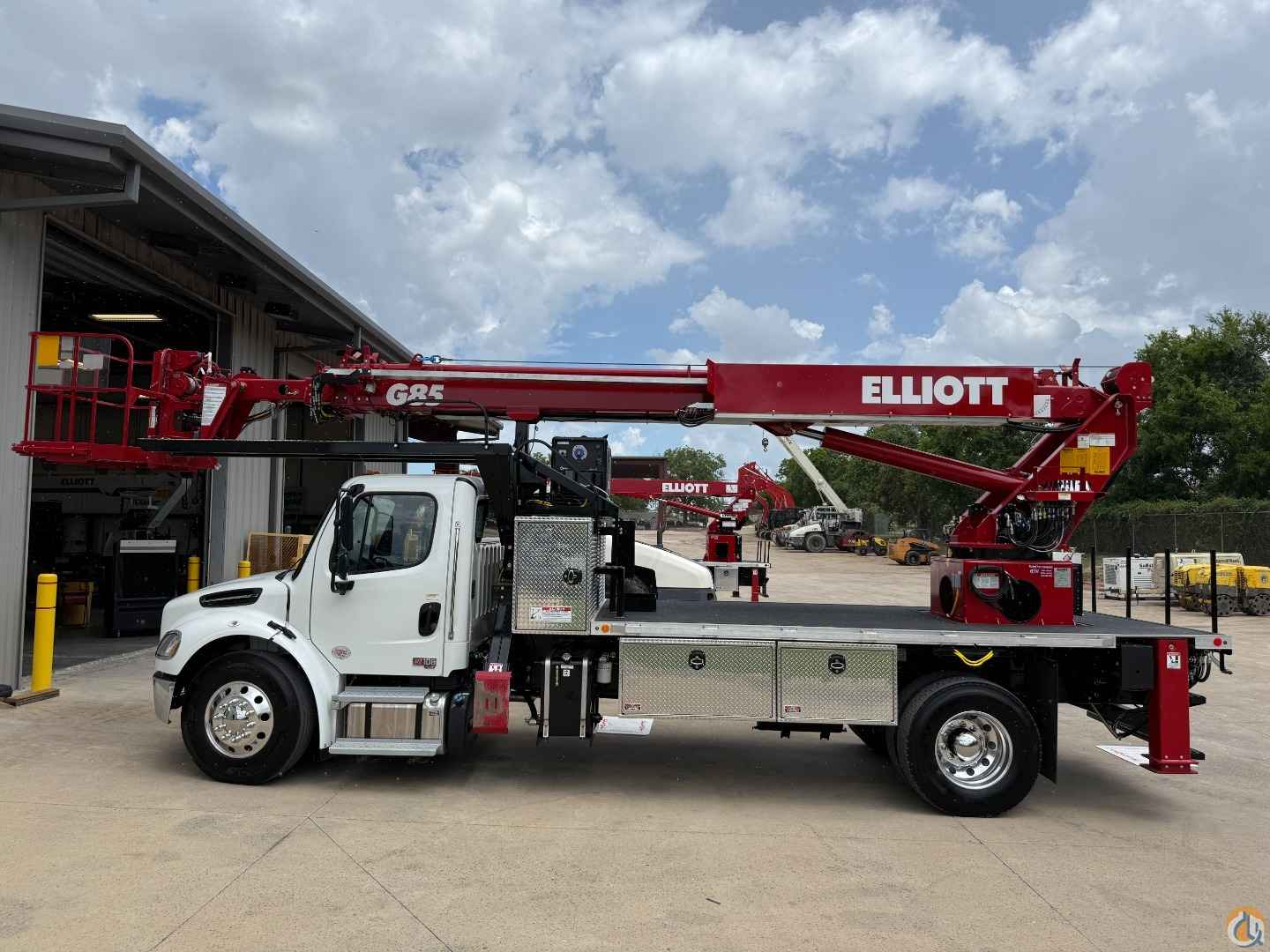 2026 Elliott G85R