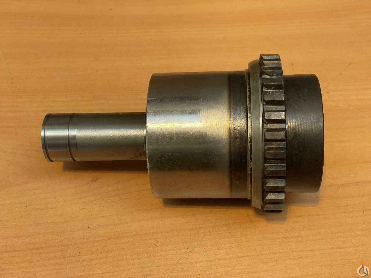 9974100943 - SHIFTER ASSY
