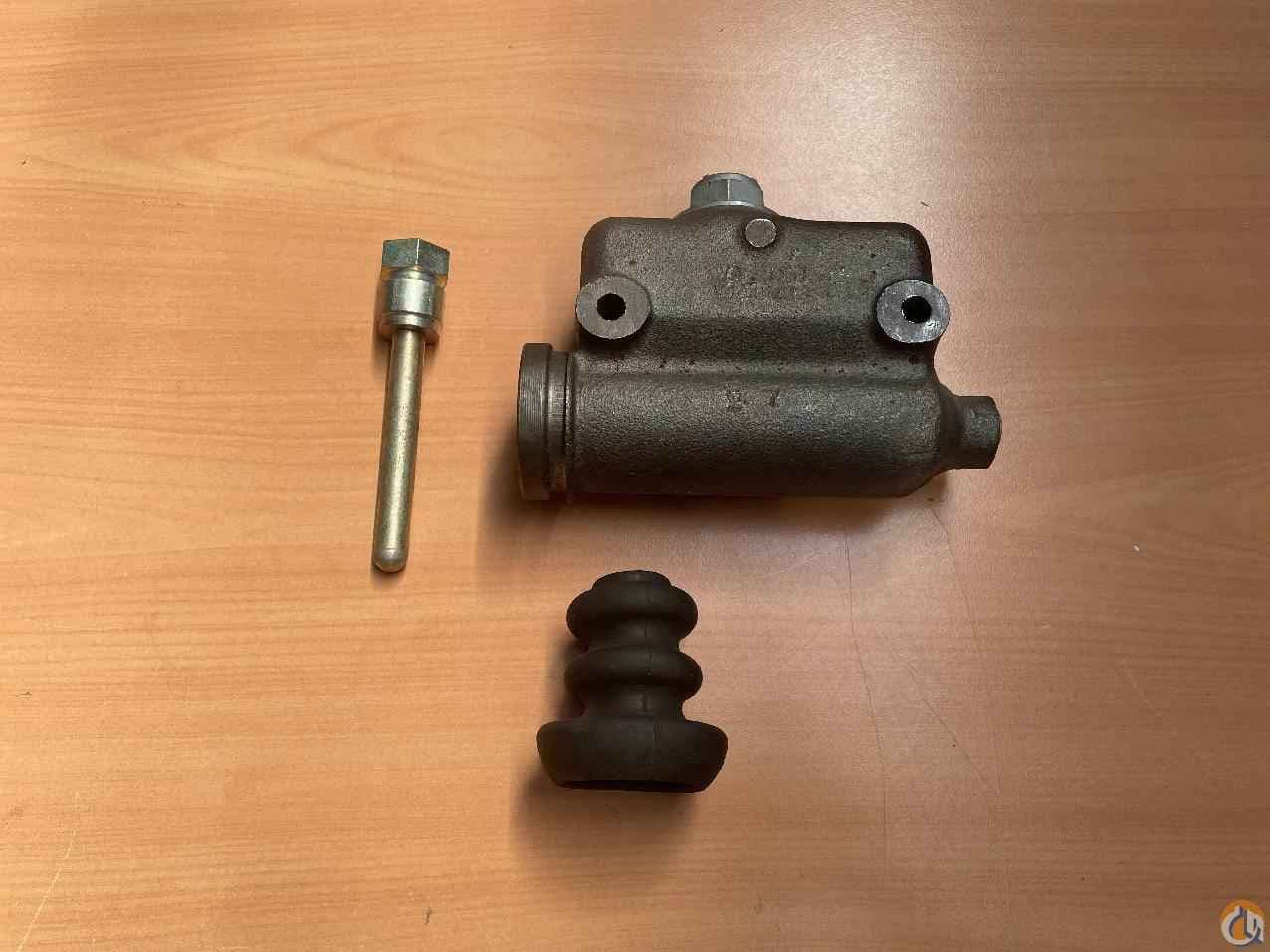 9270100766 - CYLINDER MASTER