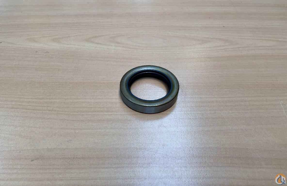 7794000702 - SEAL-GREASE