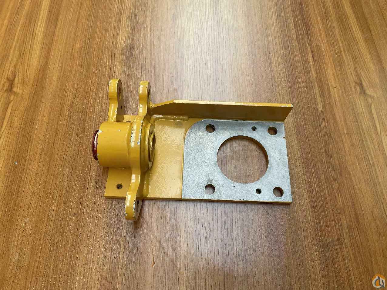 2131500027 - TIE ROD/STEERING ARM WELD