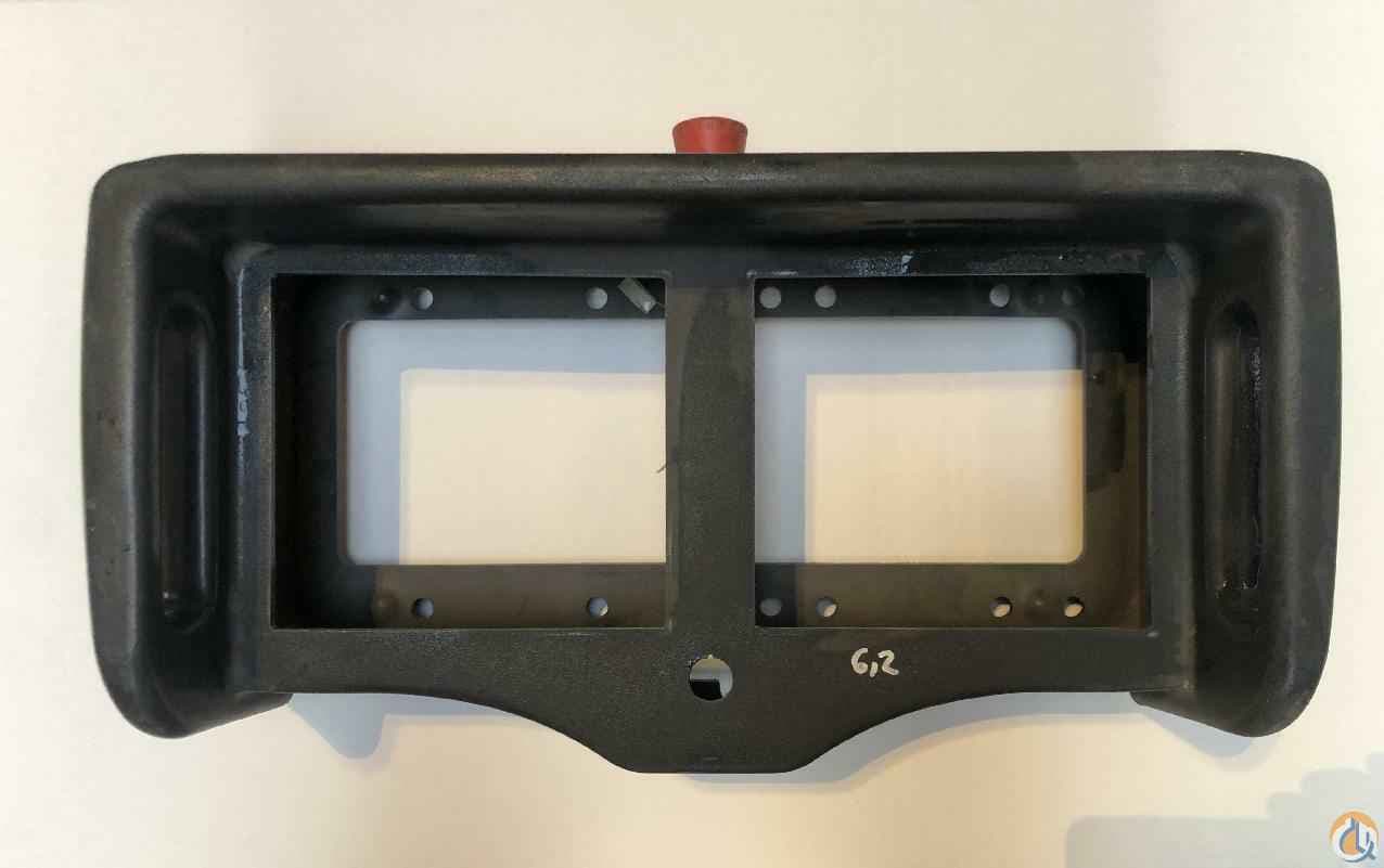 3326378-U - INSTR. BOARD, UPPER-USED