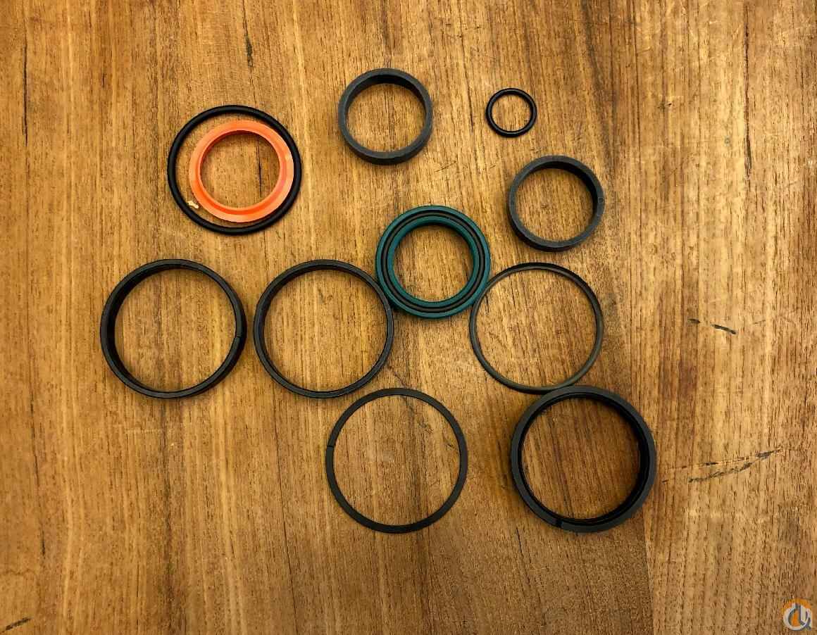 9372103551 - KIT, SEAL