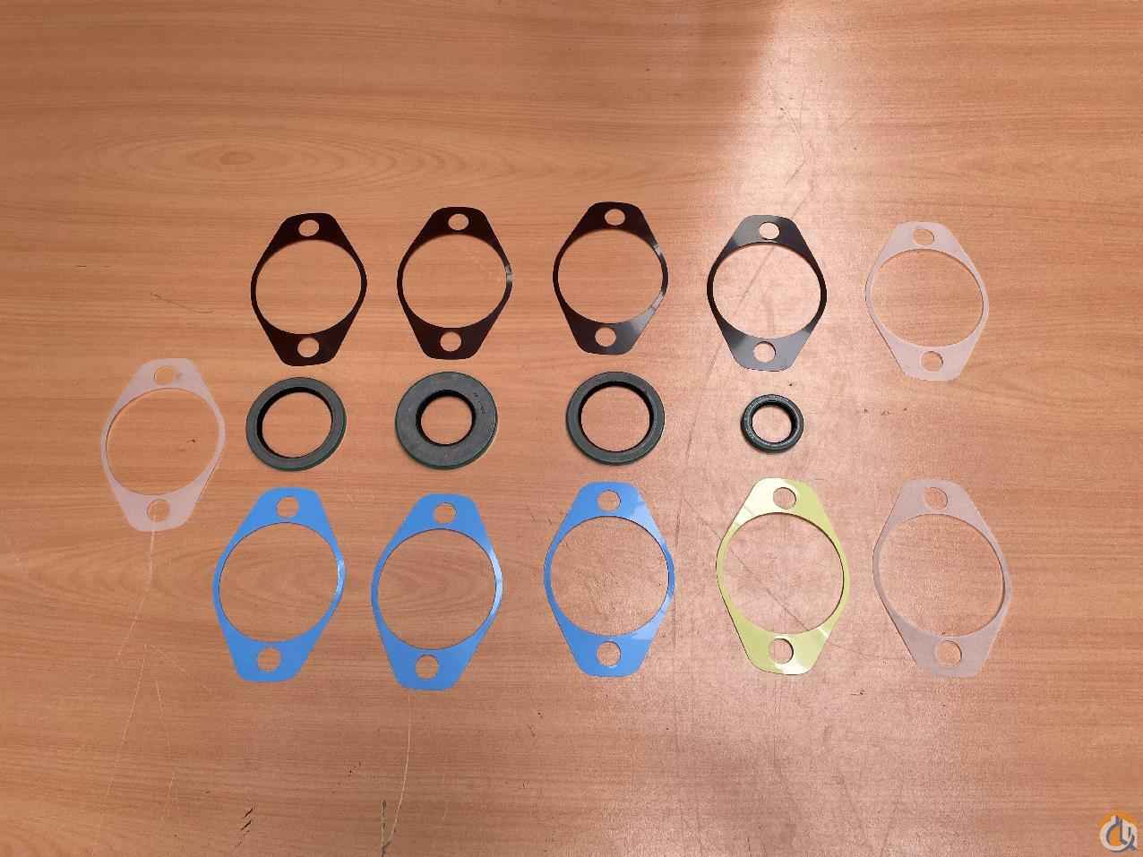 9734101086 - SHIM KIT