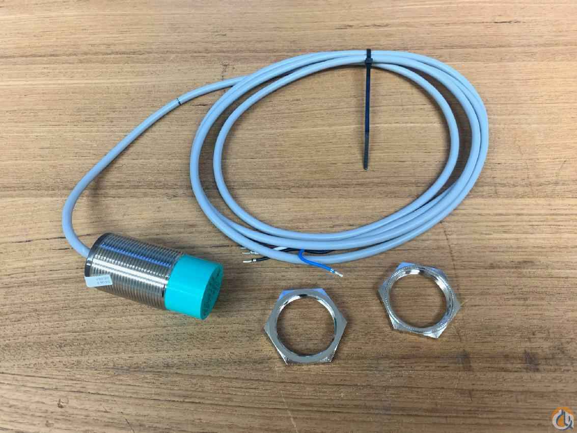 9333103196 - SWITCH, PROXIMITY