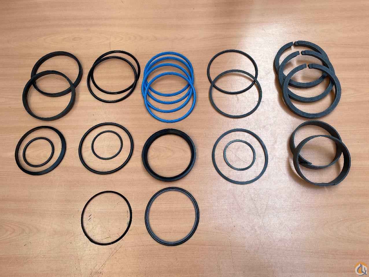 9752100693 - SEAL KIT
