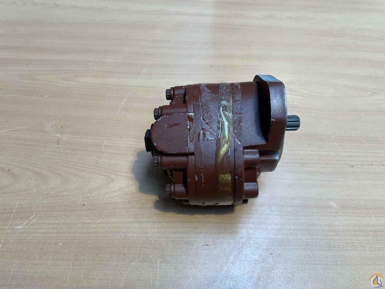 7722000073 - STEER PUMP 7722000035