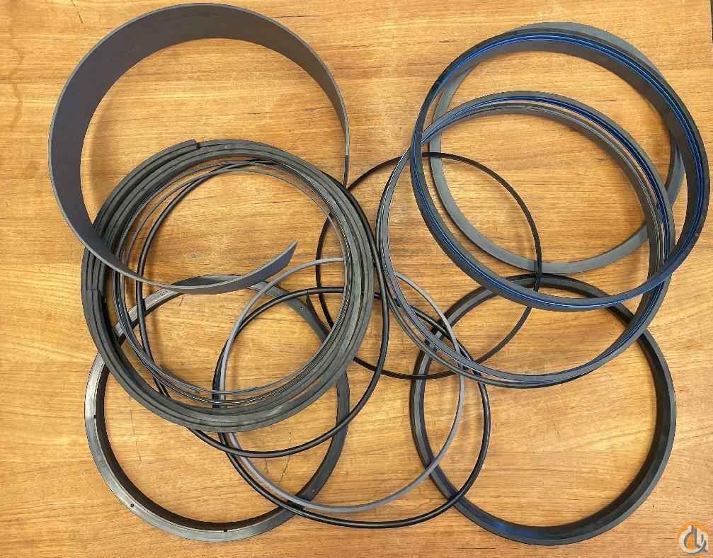 7373100009 - KIT, CYLINDER SEAL