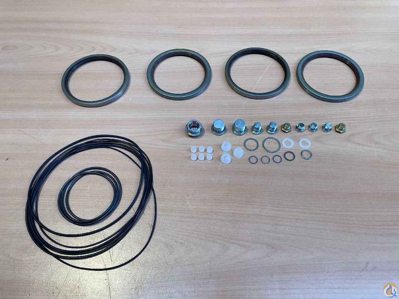 3135870 - SET OF SEALS, CPL.