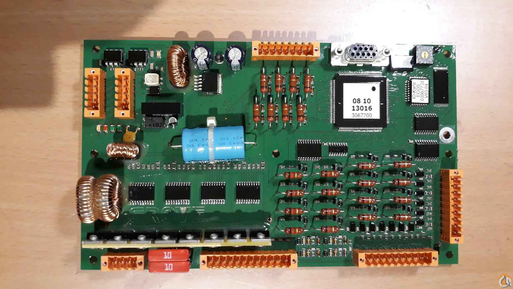 3320668 - I/O BOARD WITH CAN BUS