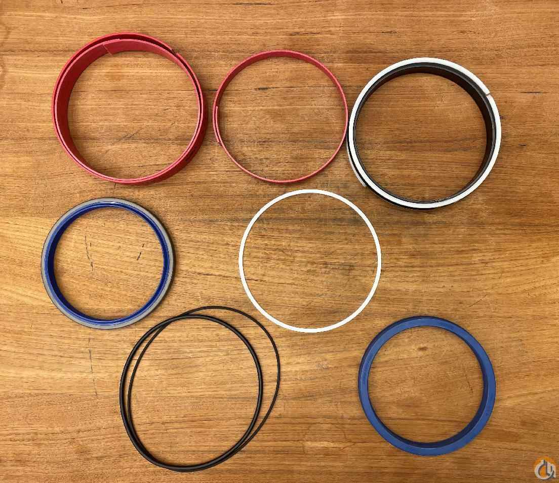 3045884 - GASKET SET