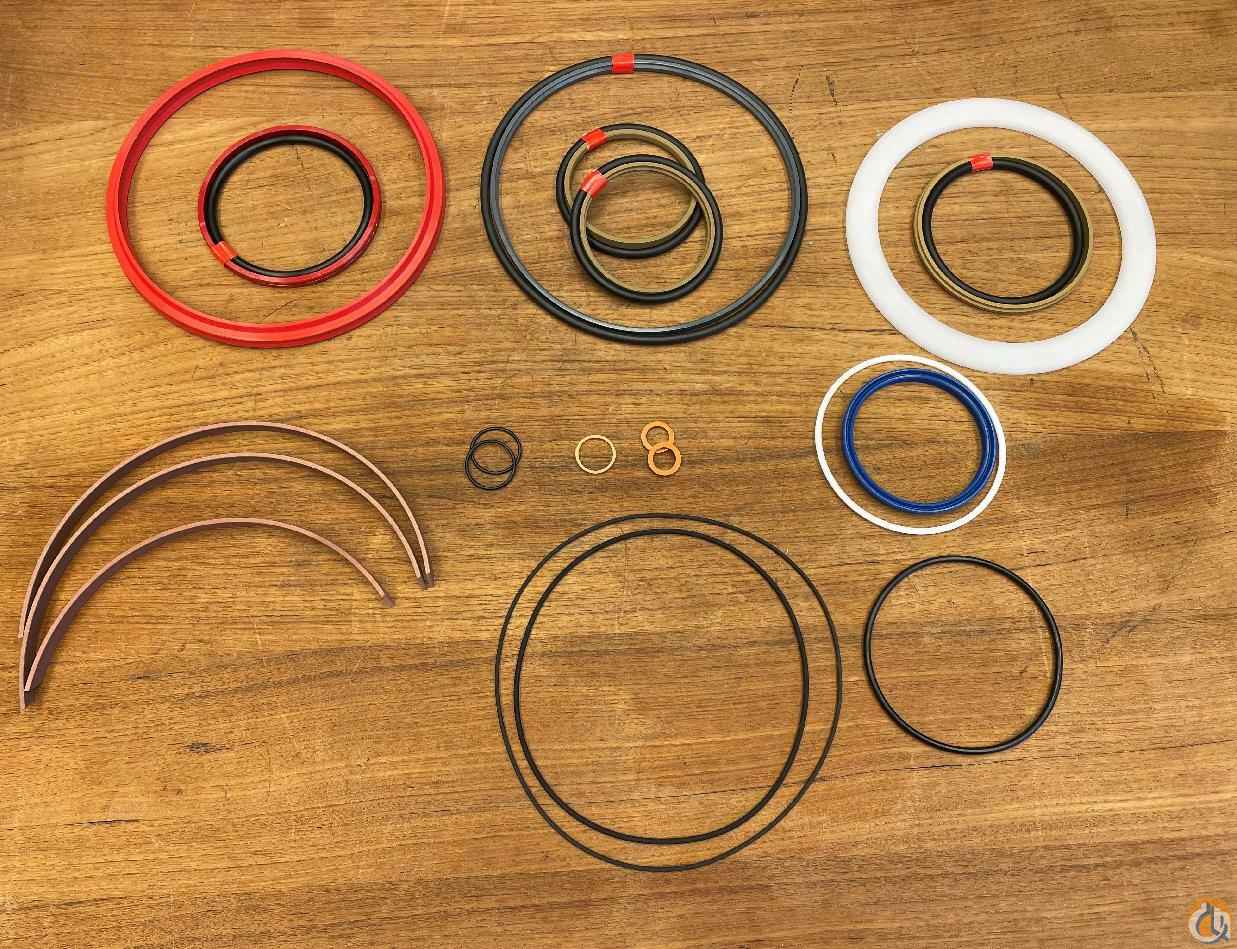 3324725 - SET OF SEALS