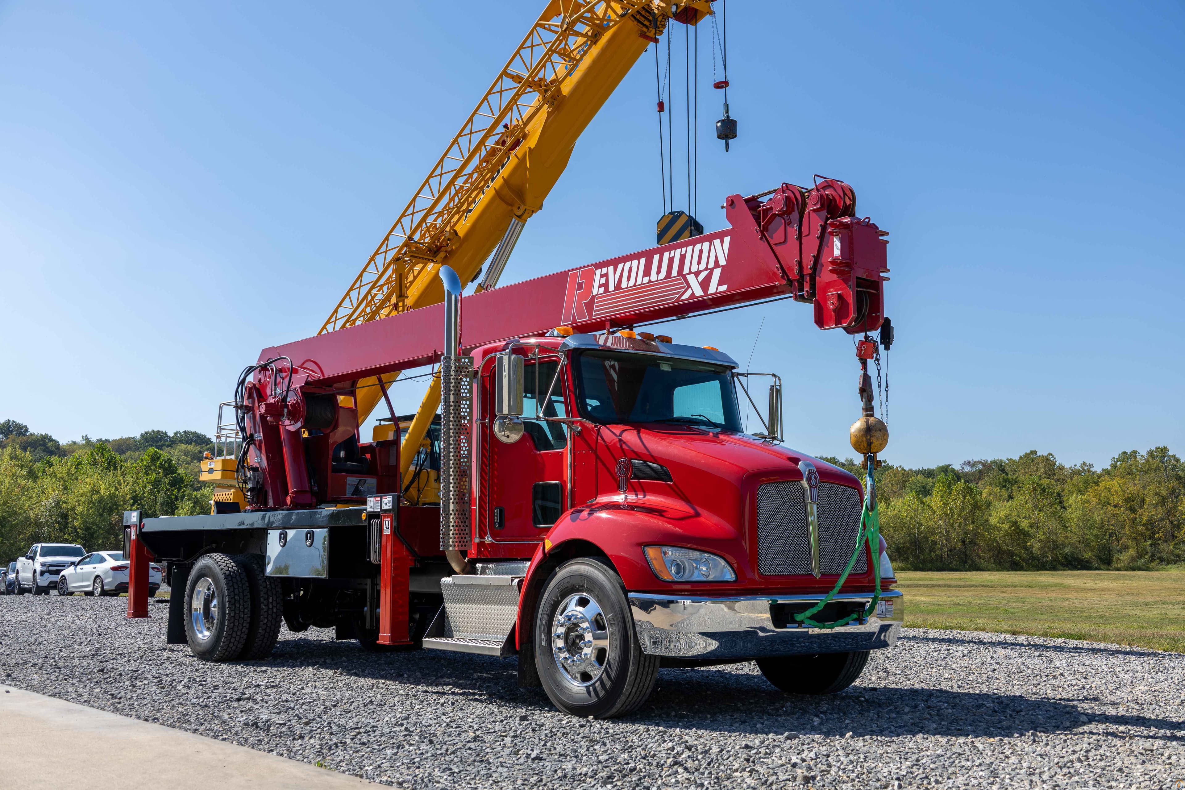 2015 UNIC UR-1592 Rear Mount