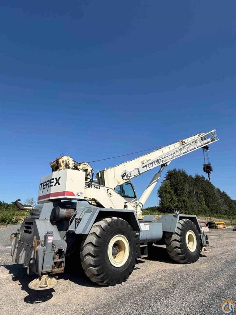 2008 Terex RT665