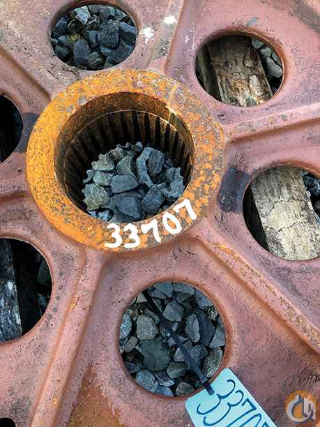 33707-U - Vertical Shaft Swing Gear