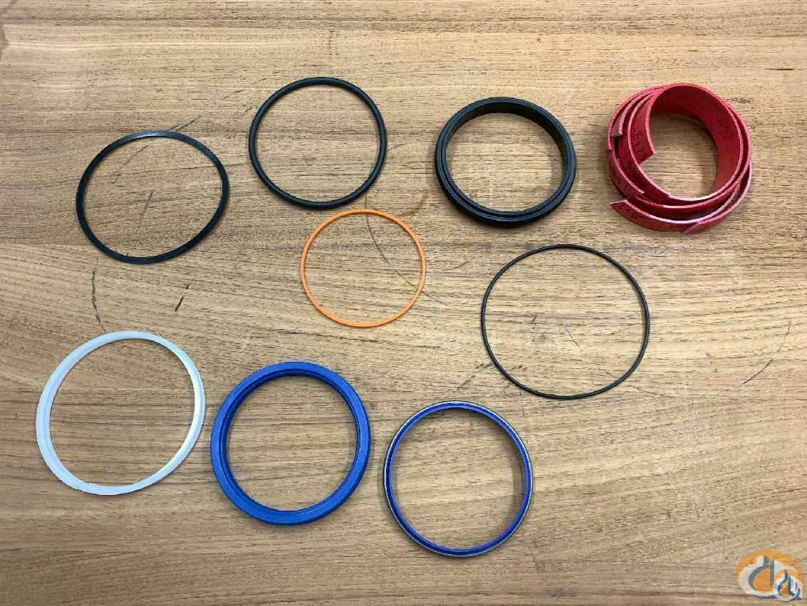 3324156 - GASKET SET