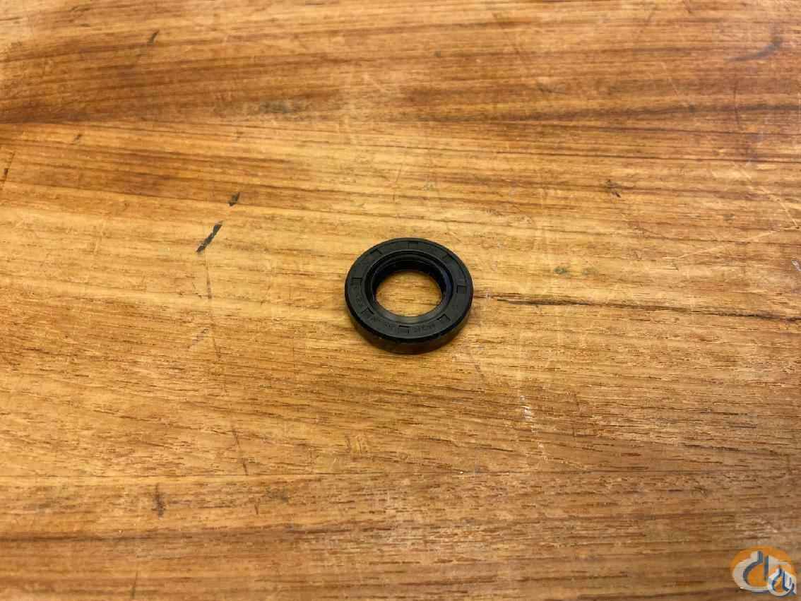 2315065 - ROTARY SHAFT SEAL