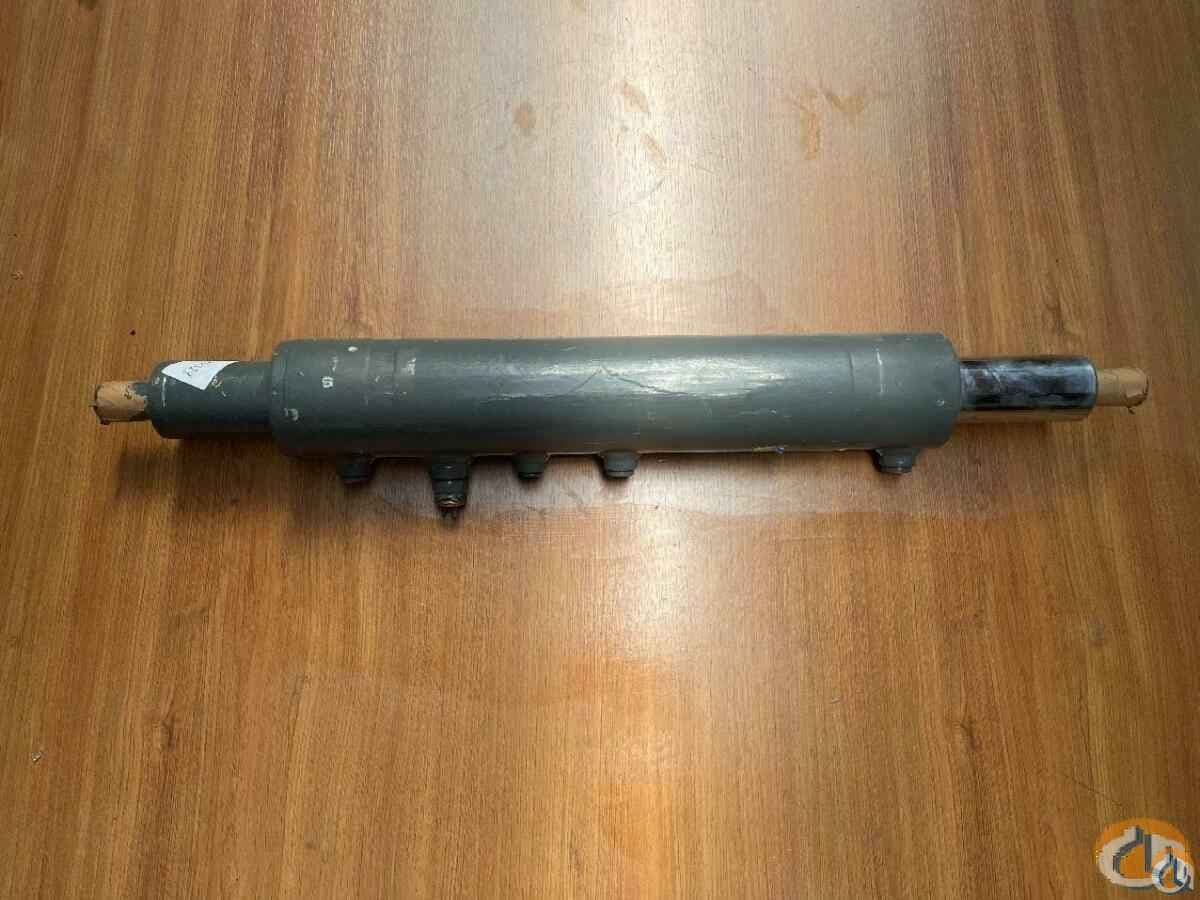 2310329 - STEERING CYLINDER