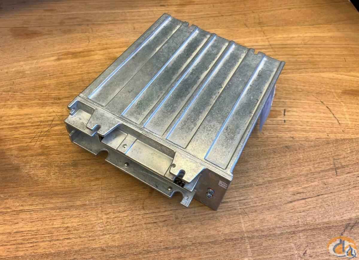 3046920 - ELECTRONIC CONTROL AND REGULATING UNIT