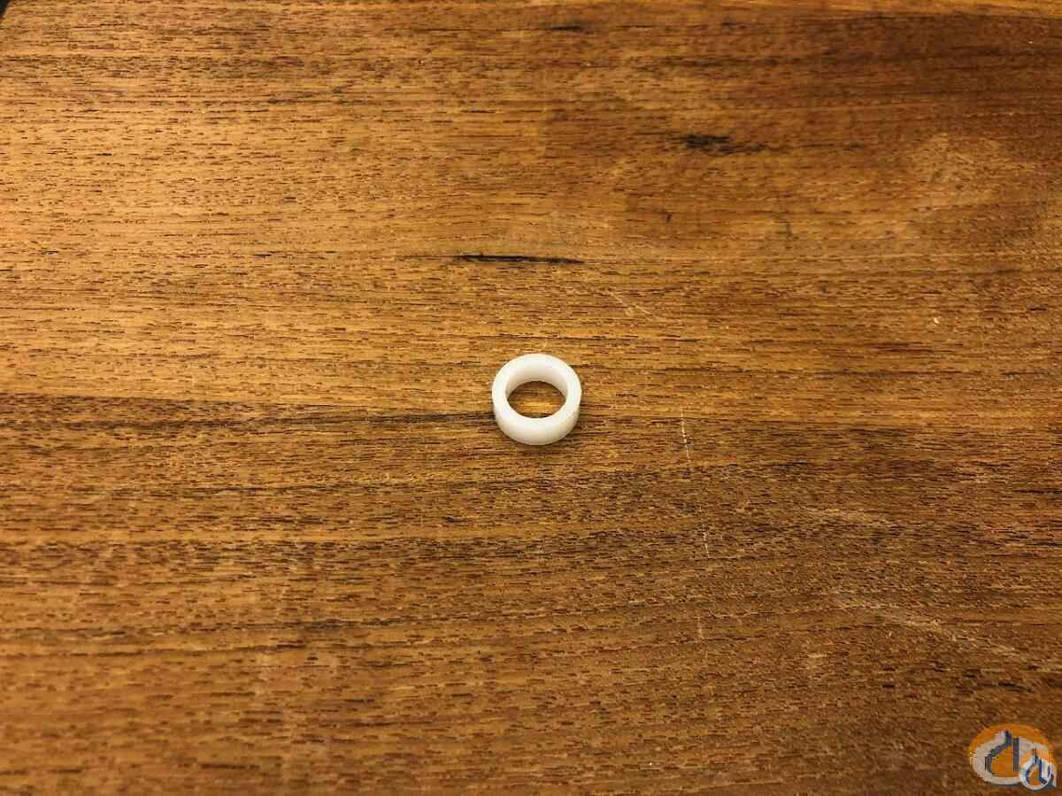 3326369 - SPACER BUSH