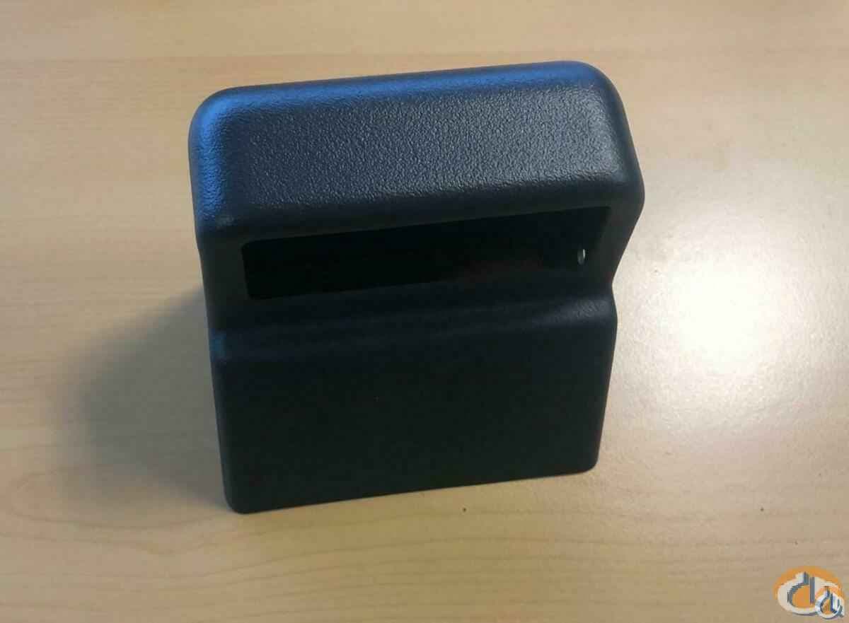 3326429 - CAP WIPER CONTACT