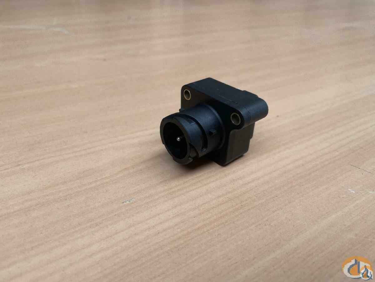 3324722 - REED SWITCH