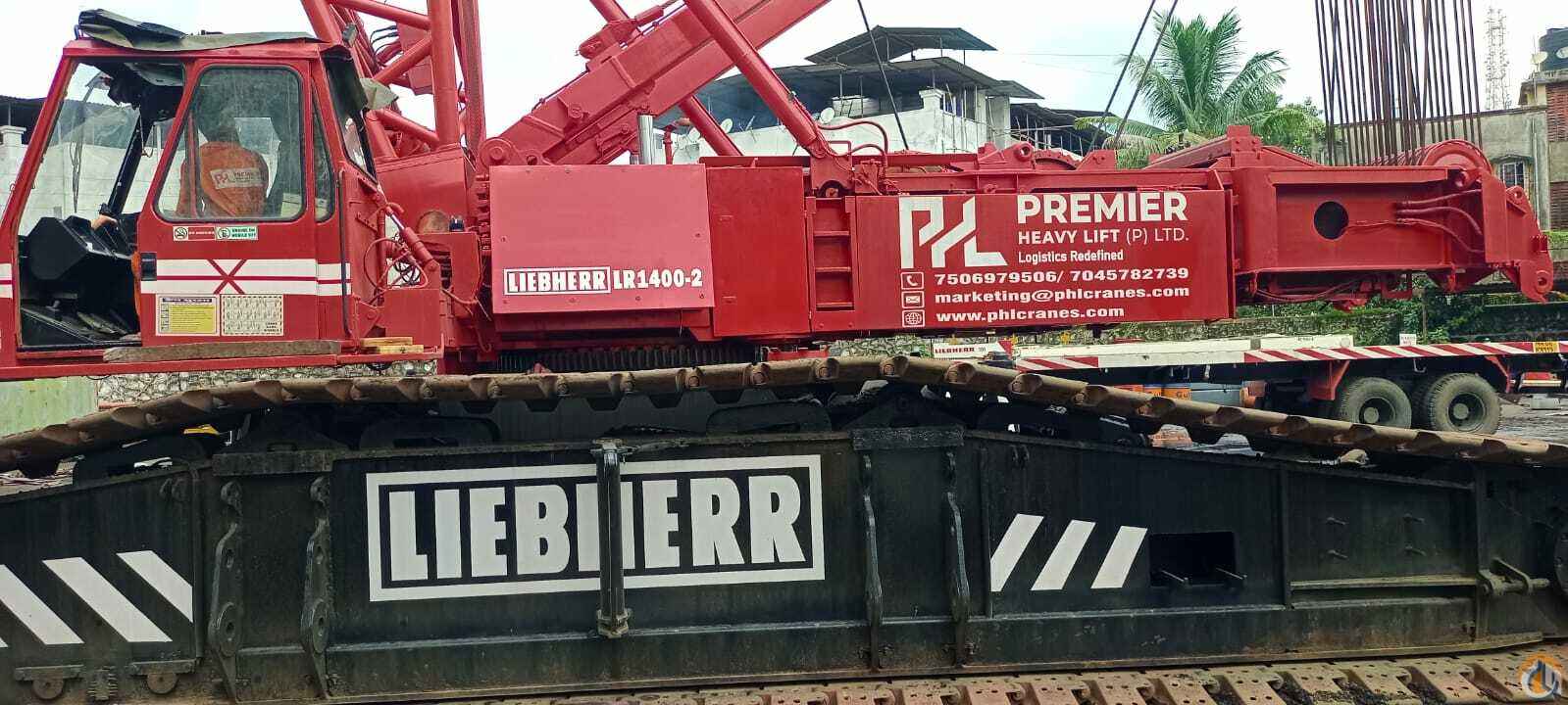 2002 Liebherr LR 1400/2