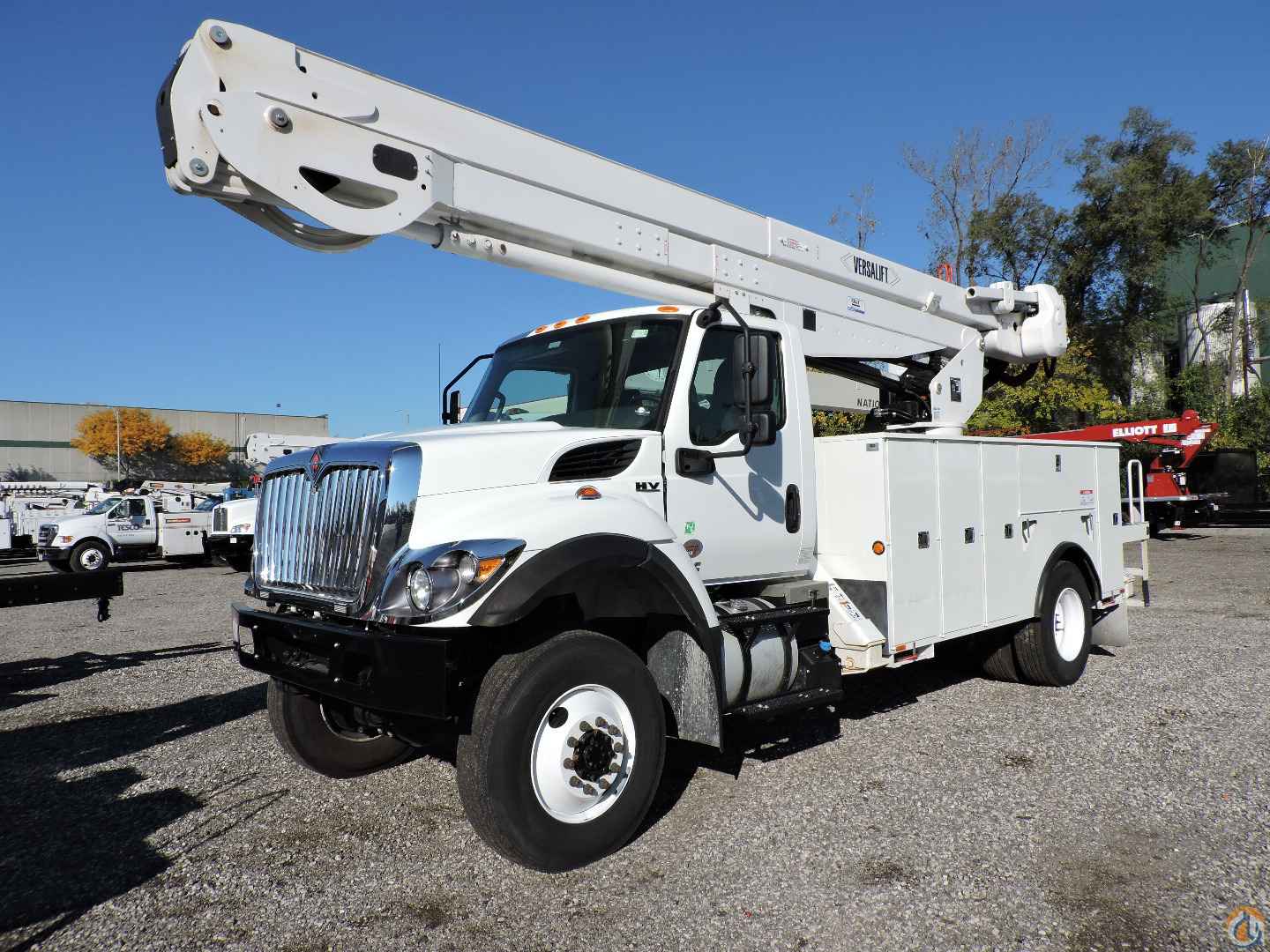 2022 Versalift VN-555-MHI