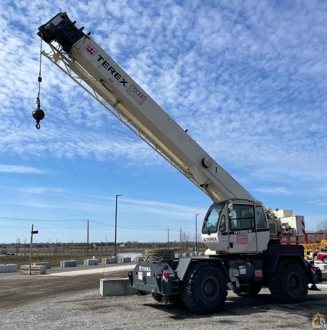 2014 Terex RT 230-2