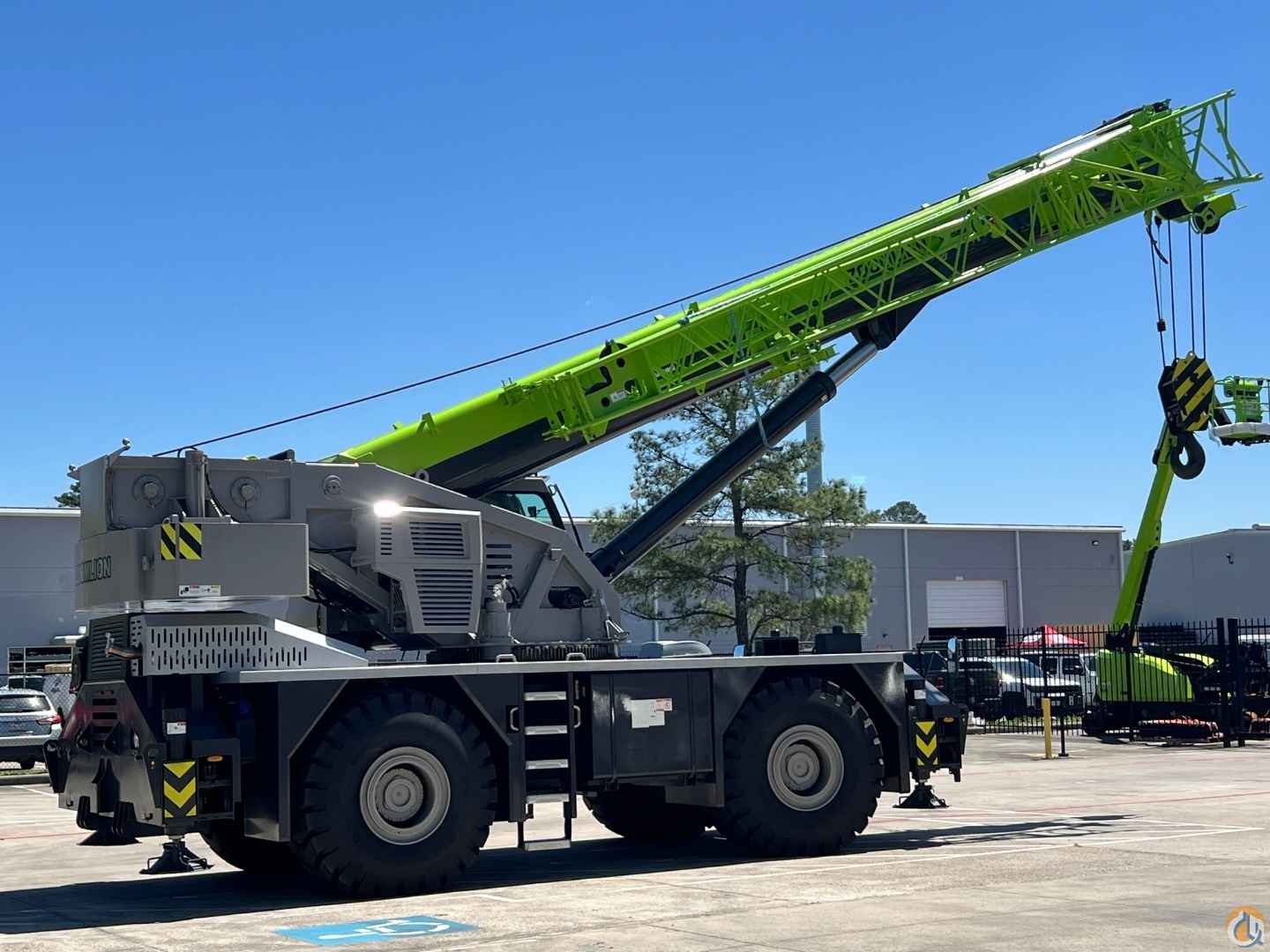 2024 Zoomlion ZRT1100