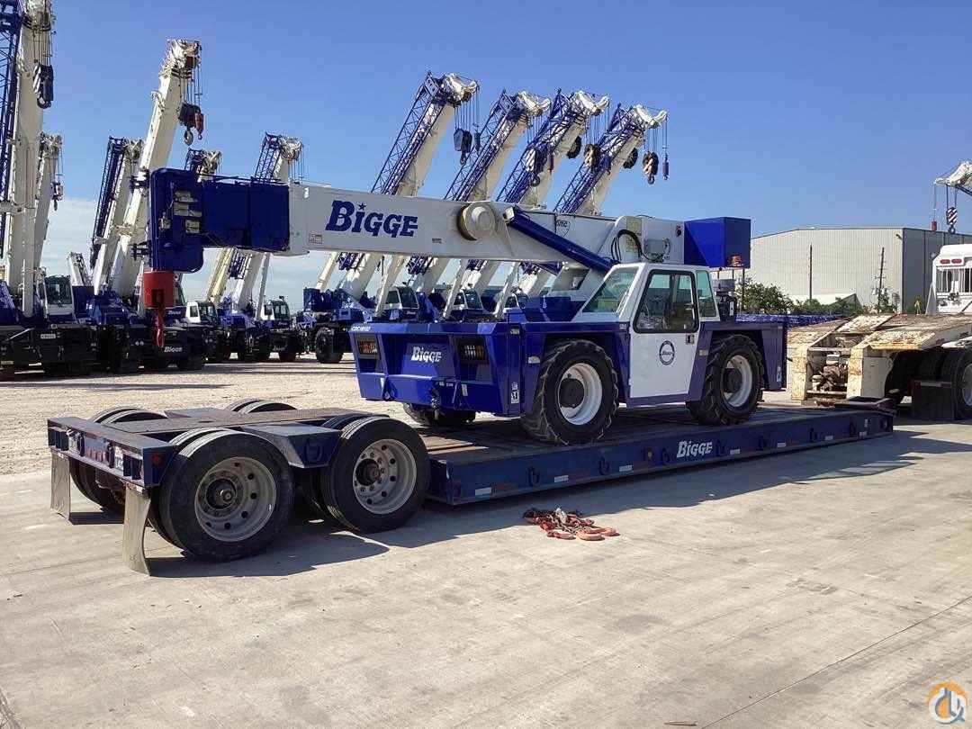 2014 Broderson IC-250-3D