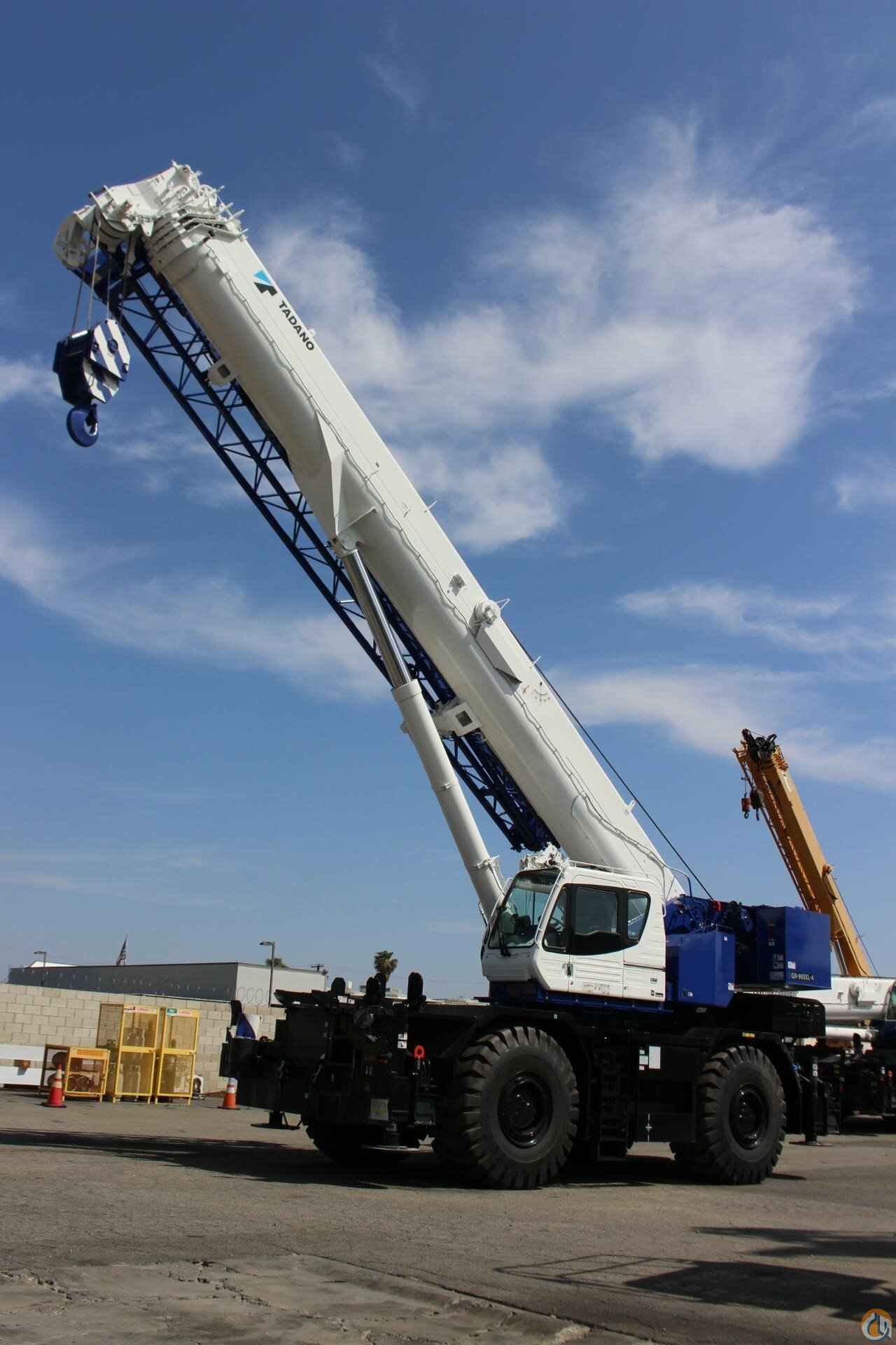 2023 TADANO GR-900XLL-4