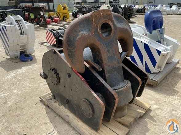 Load Block - 9 Sheave - 300 Ton - 1-1/8" Wire Rope