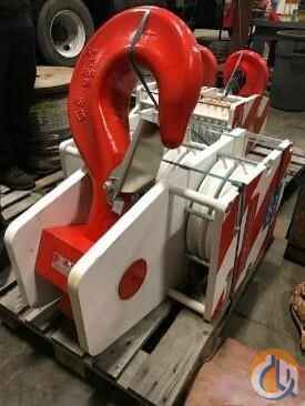 O.F.S. 130 USt Hook Block