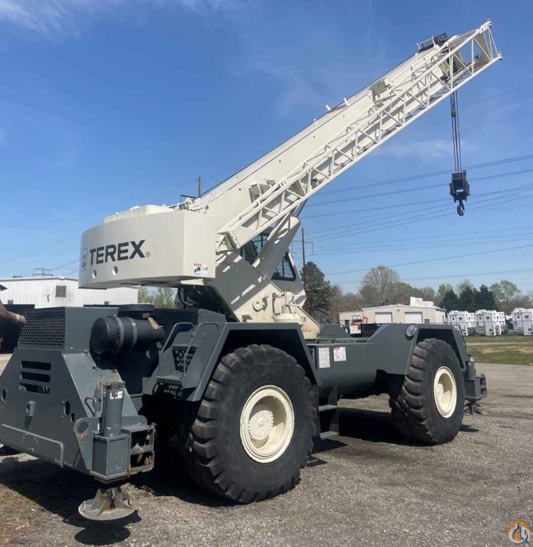 1999 Terex RT 335