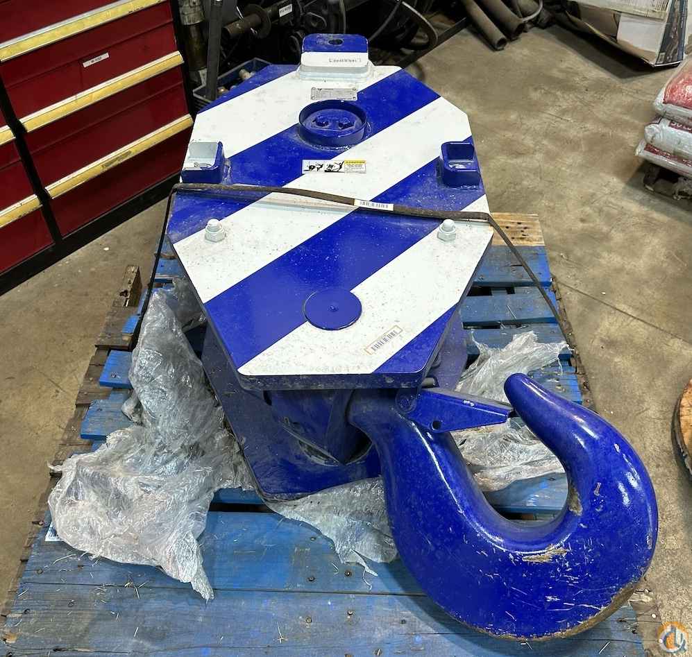 80 ton, 6 sheave, 1200 lbs. NEW Hook Block, Load Block