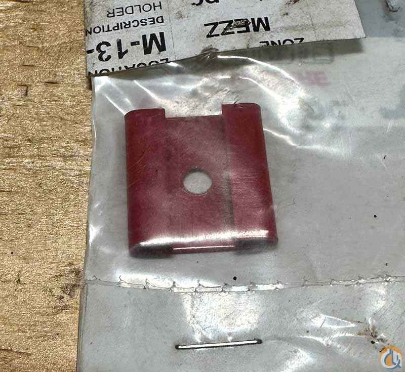 MANITOWOC HOLDER TUBE CLIP