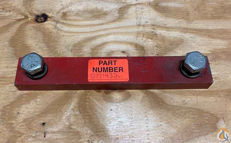 Spacer/BOOM STOP ASSEMBLY